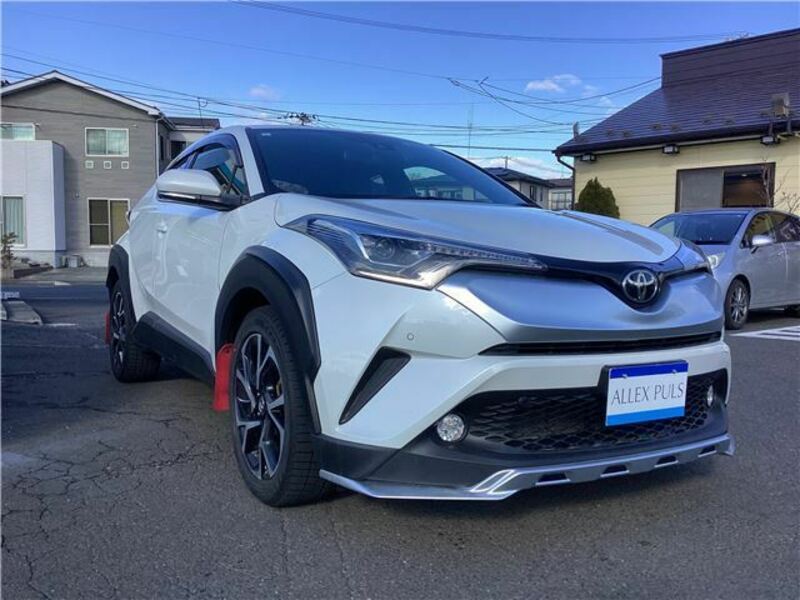 TOYOTA C-HR