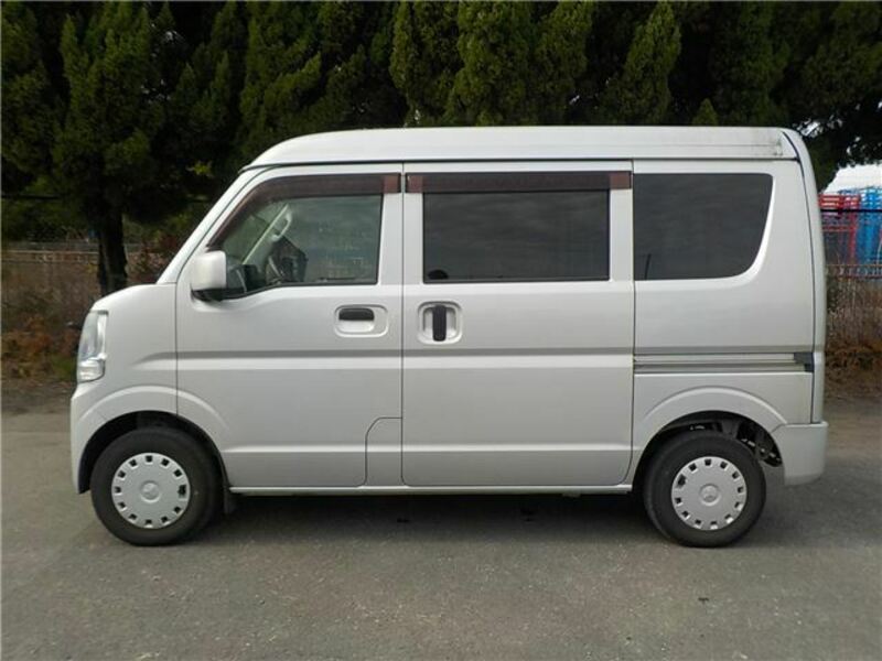 MINICAB VAN