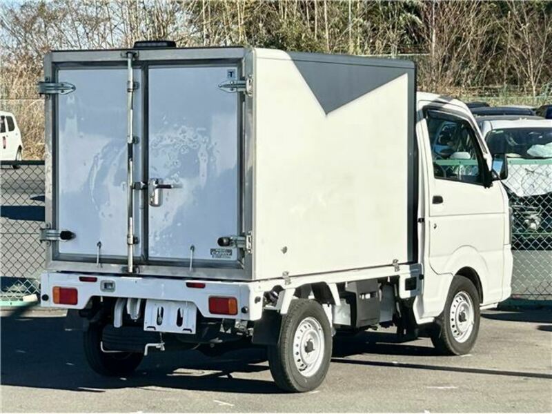 CARRY TRUCK