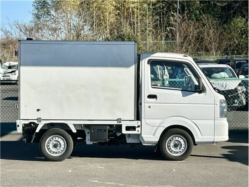 CARRY TRUCK