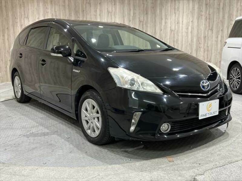 PRIUS ALPHA