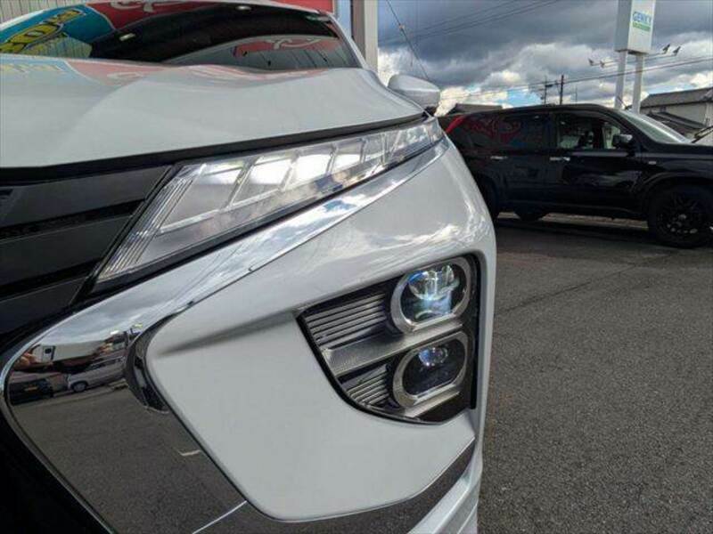 ECLIPSE CROSS