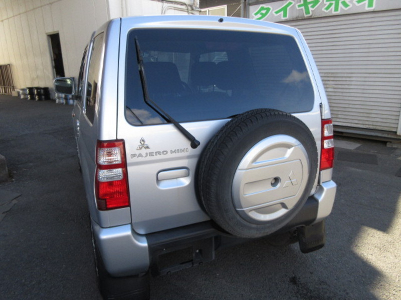 PAJERO MINI