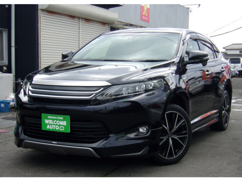 TOYOTA HARRIER