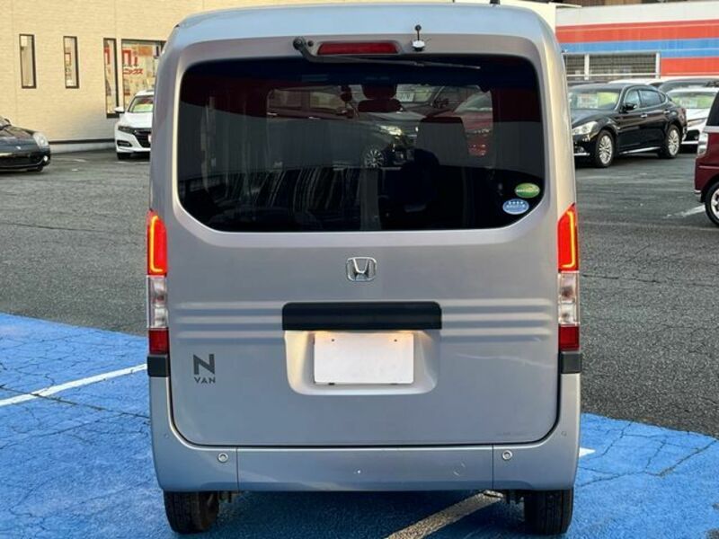 N-VAN