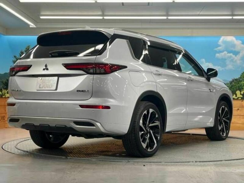 OUTLANDER PHEV