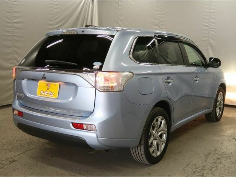 OUTLANDER PHEV