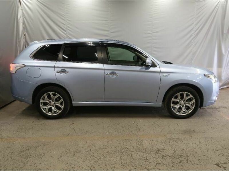 OUTLANDER PHEV