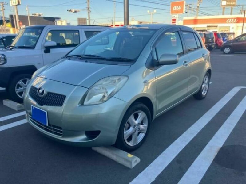 TOYOTA VITZ