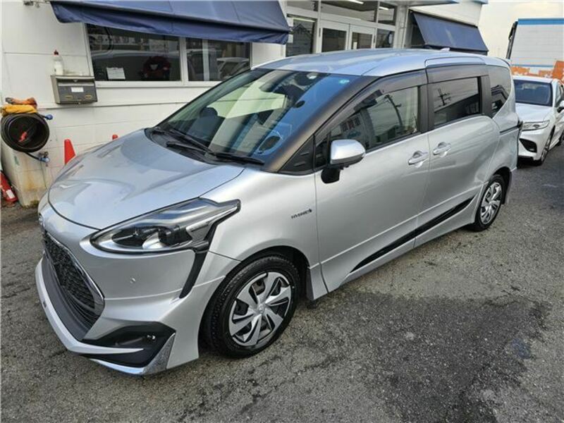 TOYOTA SIENTA