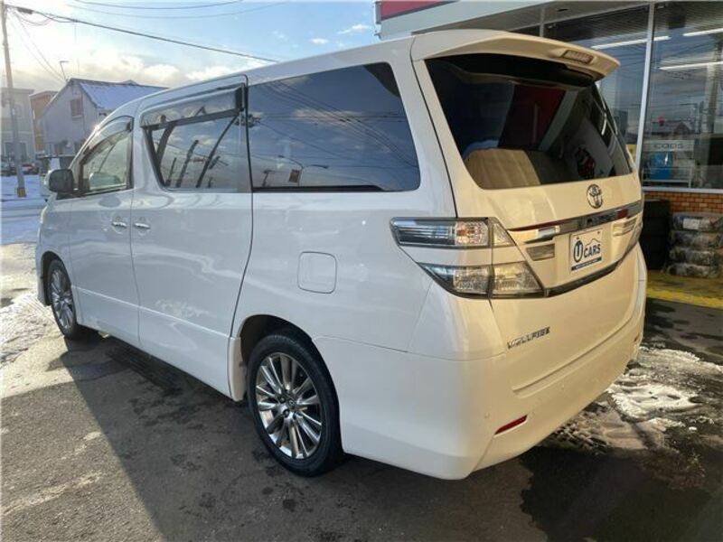 VELLFIRE