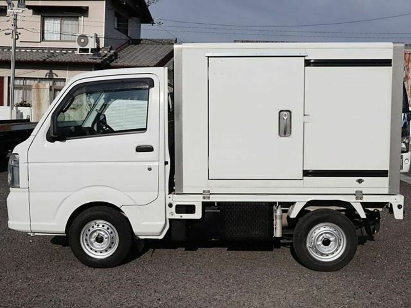 CARRY TRUCK