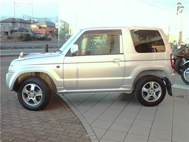 PAJERO MINI