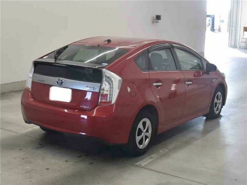 PRIUS PHV