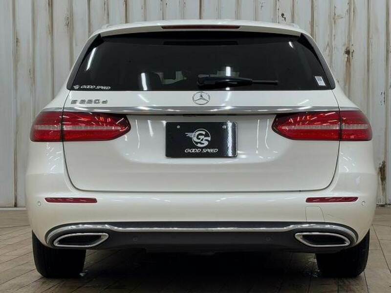 E-CLASS