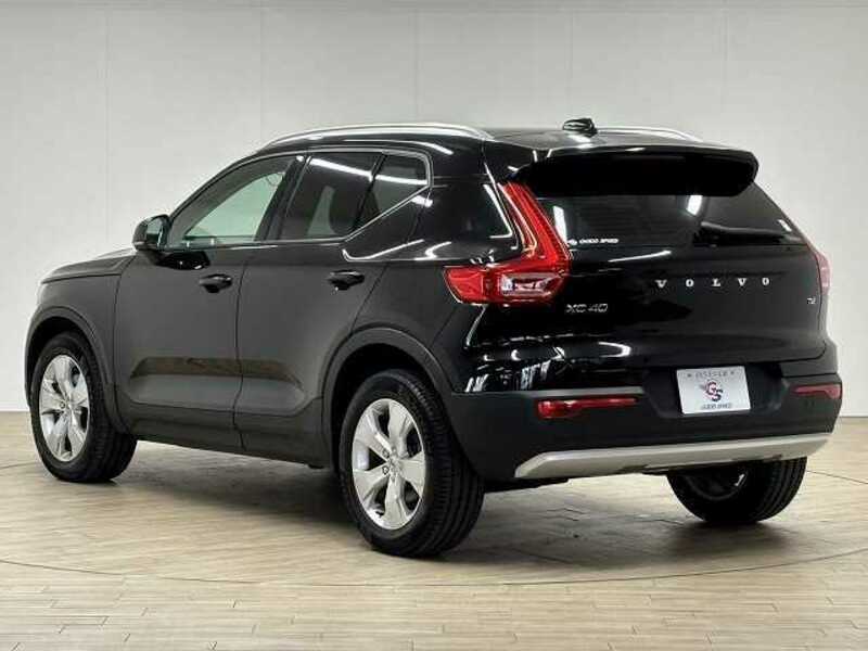 XC40