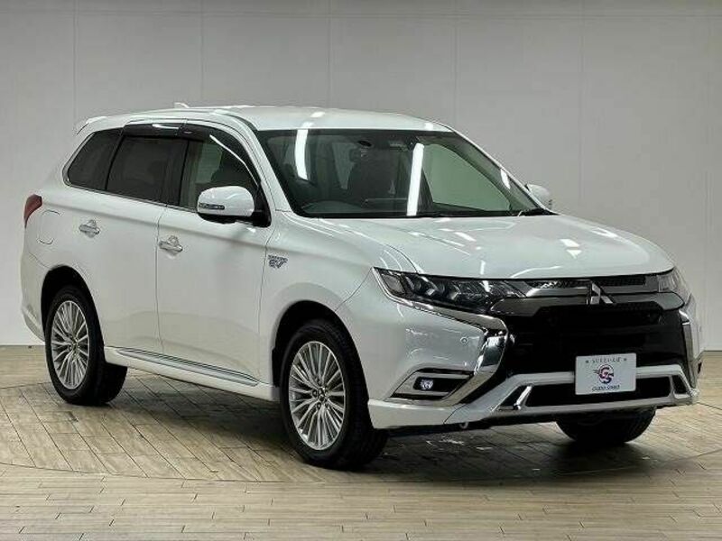 OUTLANDER PHEV