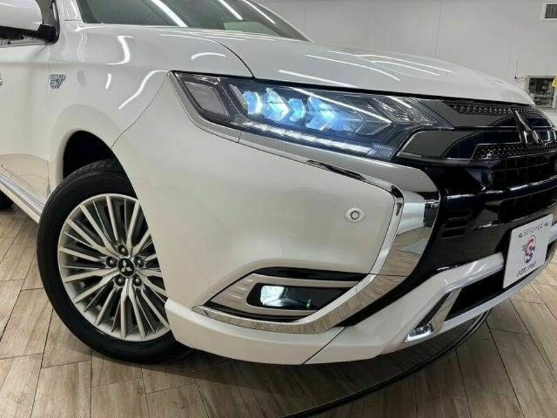 OUTLANDER PHEV