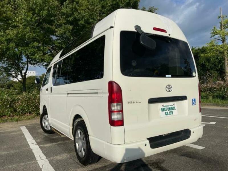 HIACE VAN