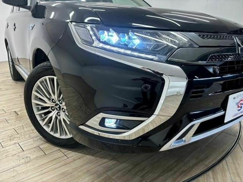 OUTLANDER PHEV