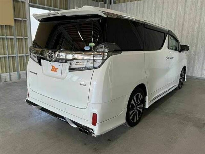 VELLFIRE