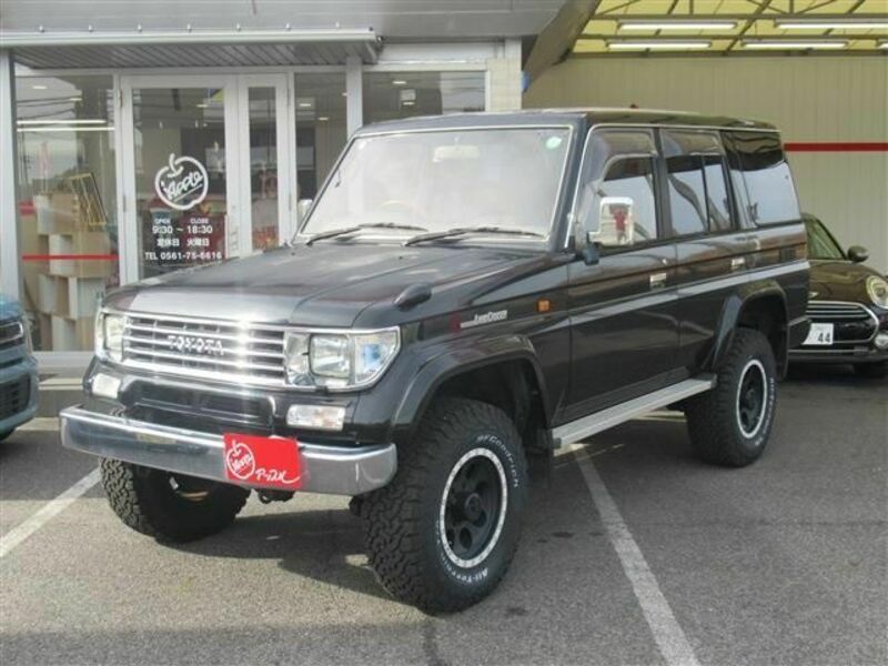 TOYOTA LAND CRUISER PRADO