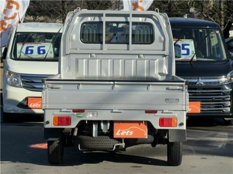 CARRY TRUCK