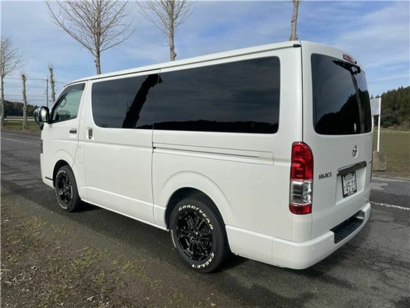 HIACE