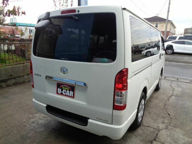 HIACE VAN