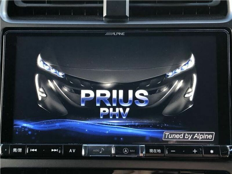 PRIUS PHV