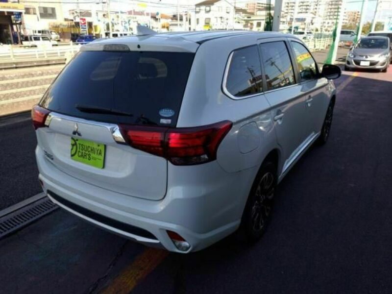 OUTLANDER PHEV