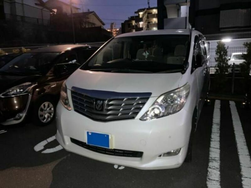 TOYOTA ALPHARD