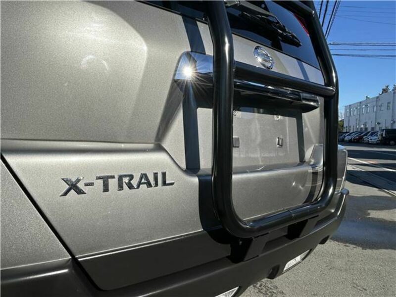 X-TRAIL