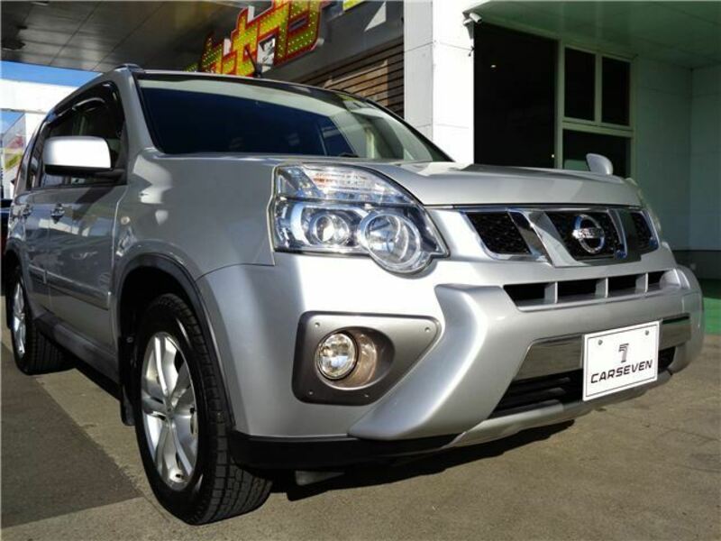 X-TRAIL