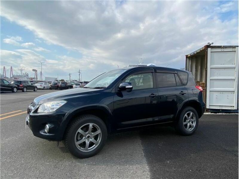 RAV4