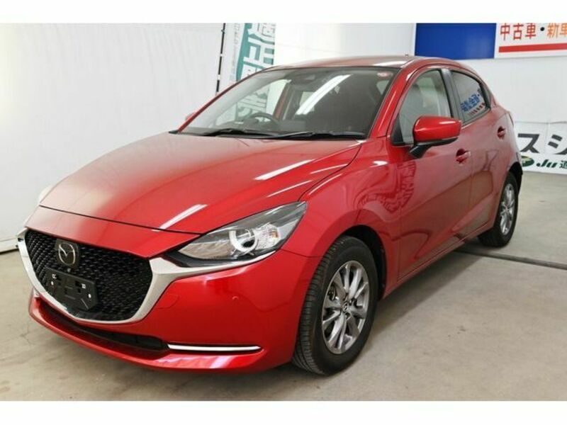 MAZDA2