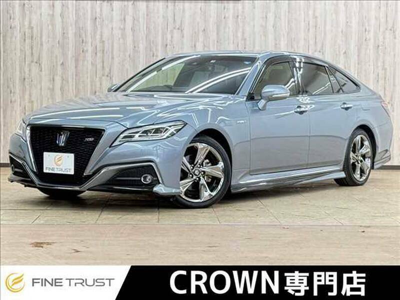 TOYOTA CROWN