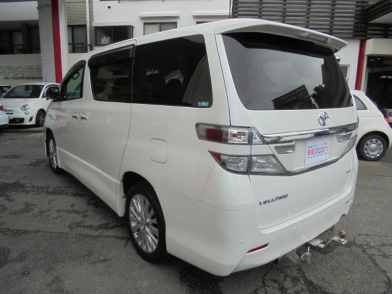 VELLFIRE