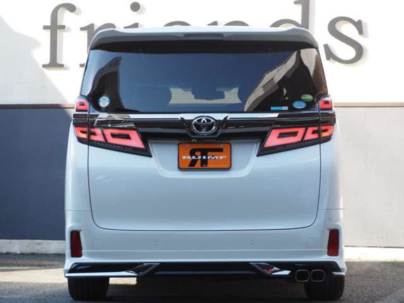 VELLFIRE