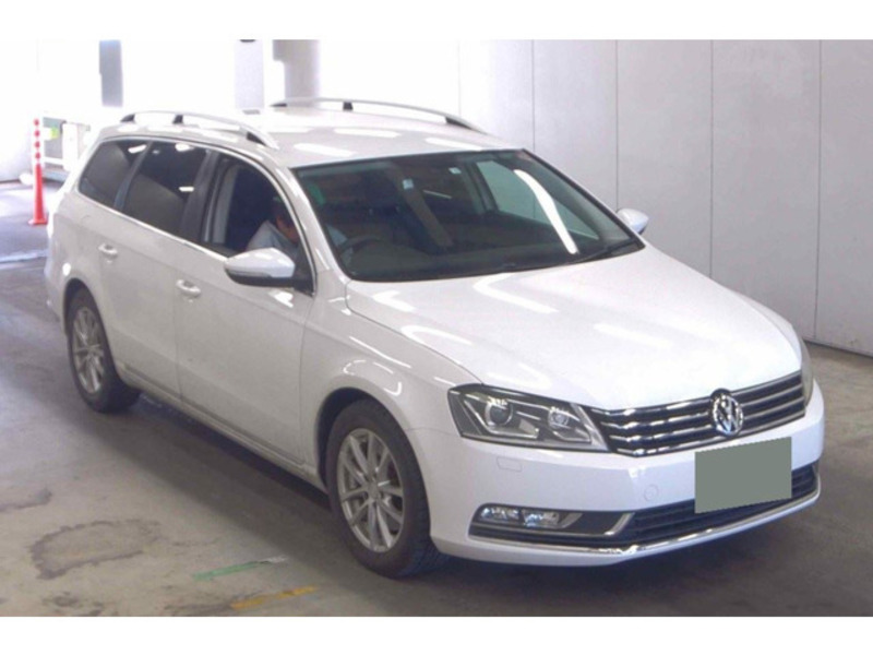 PASSAT VARIANT-0