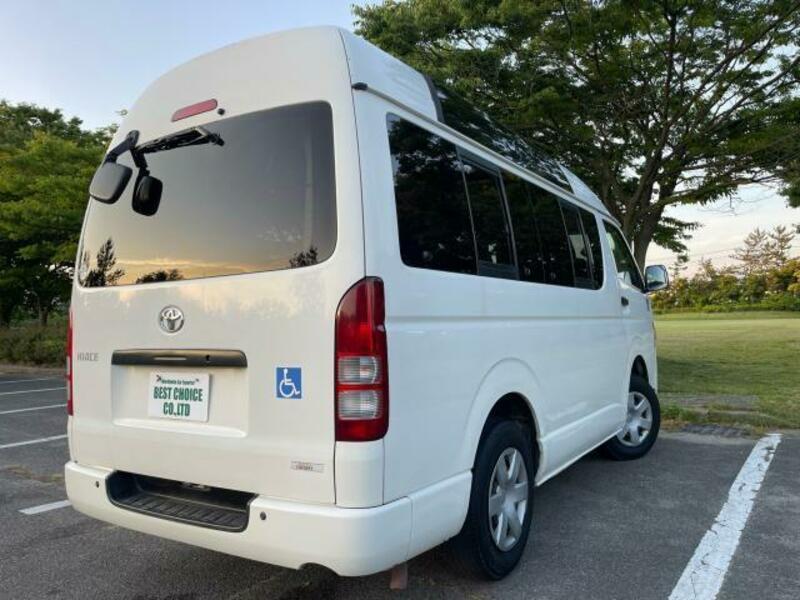 HIACE VAN