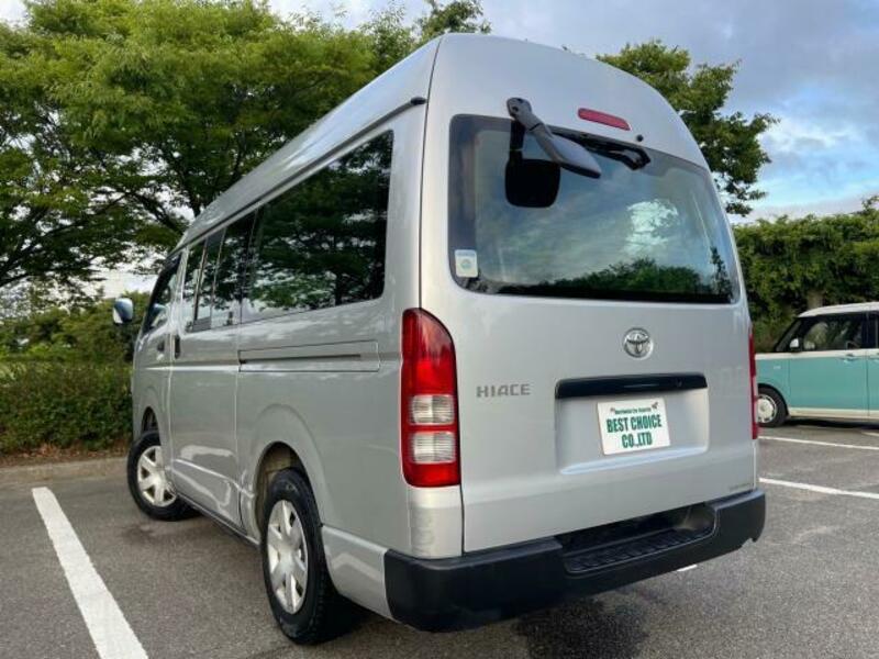 HIACE VAN