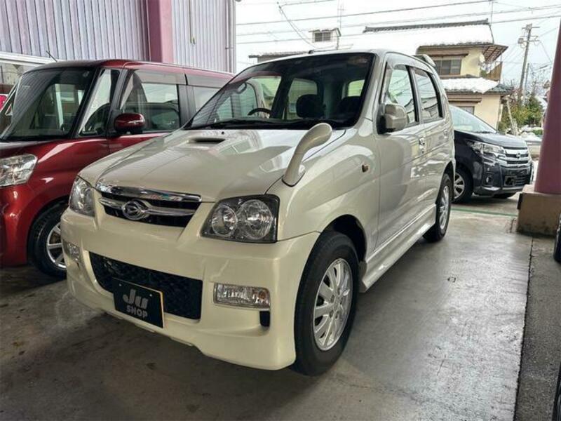 DAIHATSU TERIOS KID