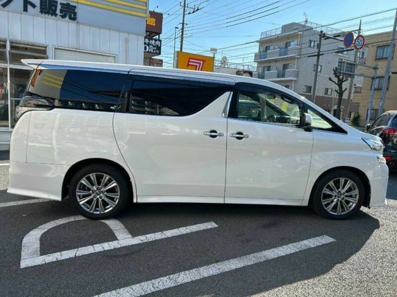 VELLFIRE