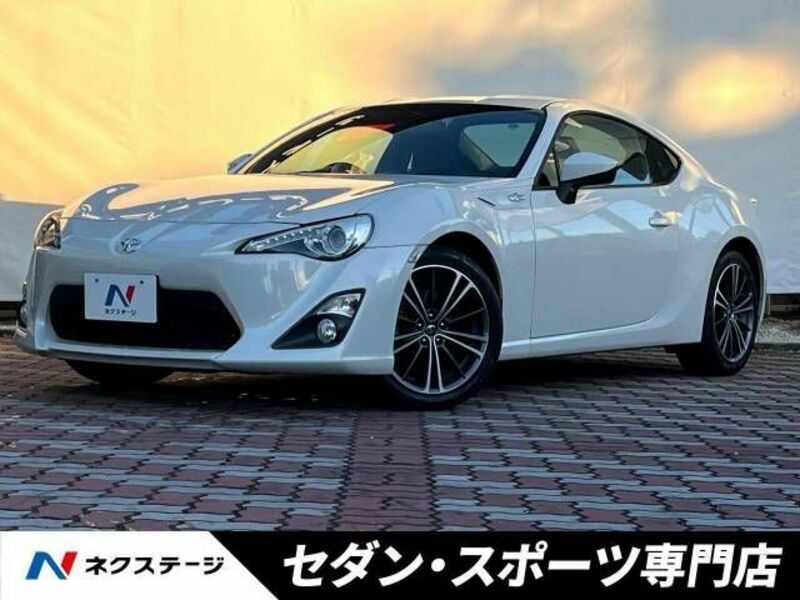 TOYOTA 86