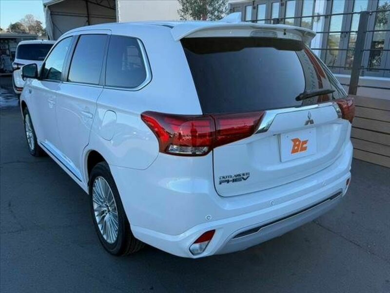 OUTLANDER PHEV