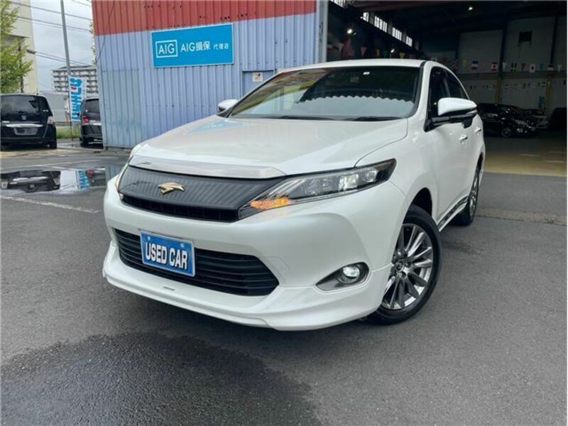 TOYOTA HARRIER