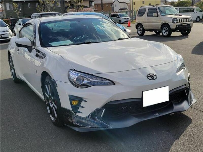 TOYOTA 86