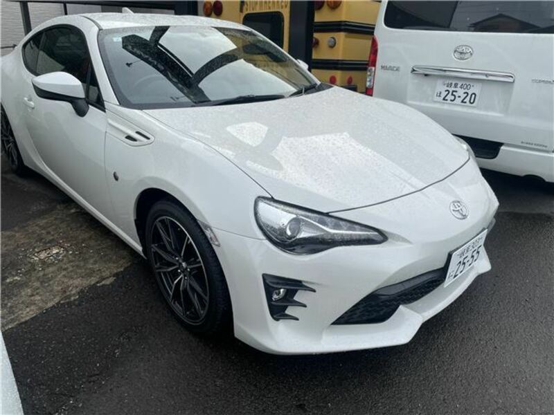 TOYOTA 86