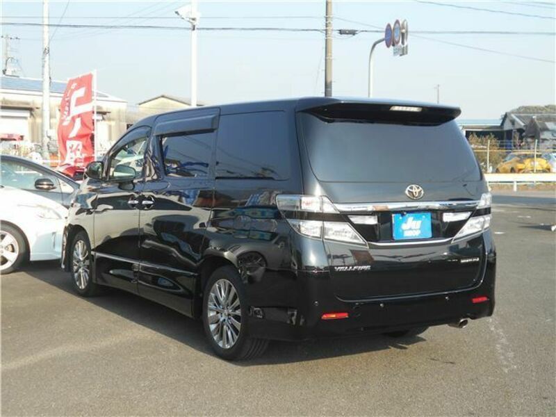 VELLFIRE